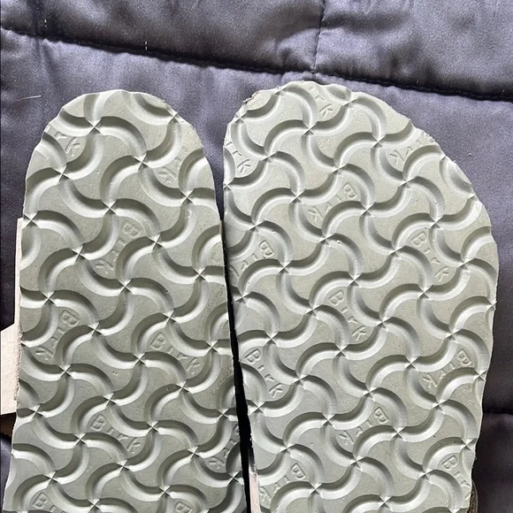 Birkenstock Gizeh Big Buckle Soft Footbed Dove Gray Excellent Condition - Picture 13 of 14